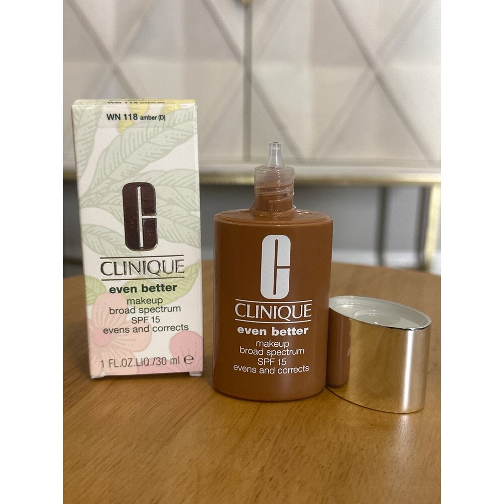 NIB Clinique Even Better Makeup Broad Spectrum SPF 15 WN 118 Amber (D) 1 oz.